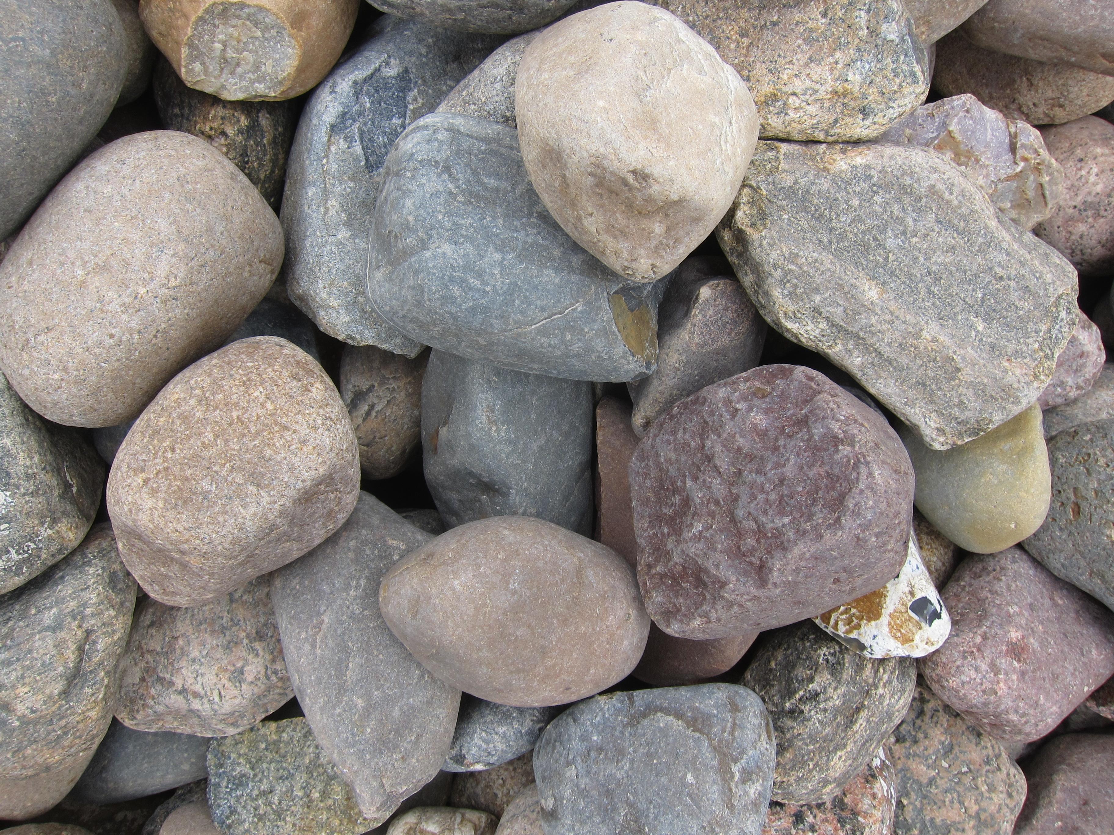 North Sea pebbles 80 to 125 mm